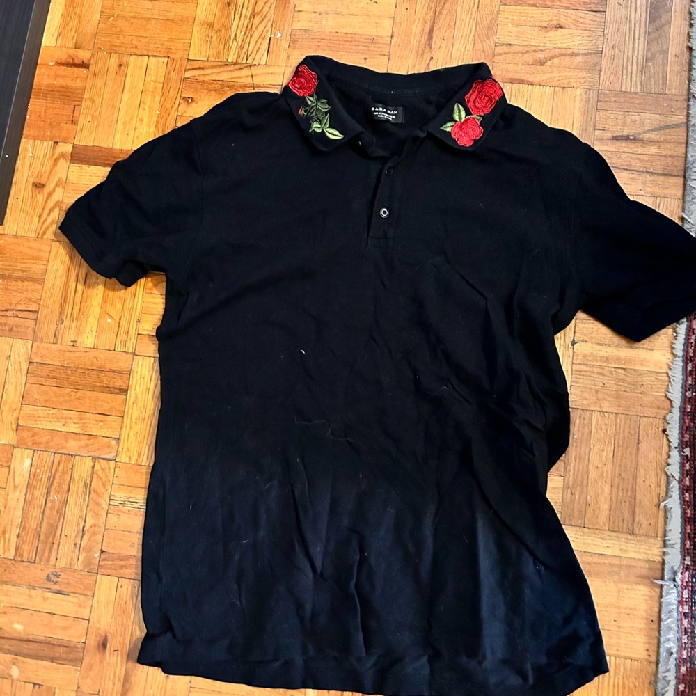 Zara polo with roses collar